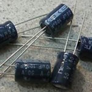 5 x NRSA Electrolytic Capacitors 10µF 63V 85° Through Hole PCB